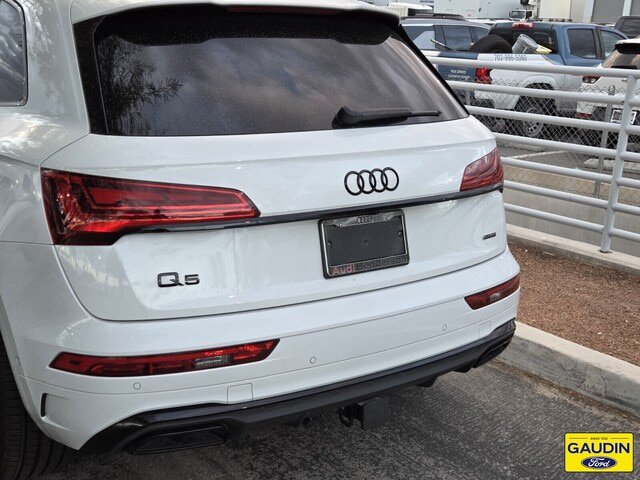 Used 2022 Audi Q5 2.0T Prestige w/ Prestige Package AWD/4WD image 4