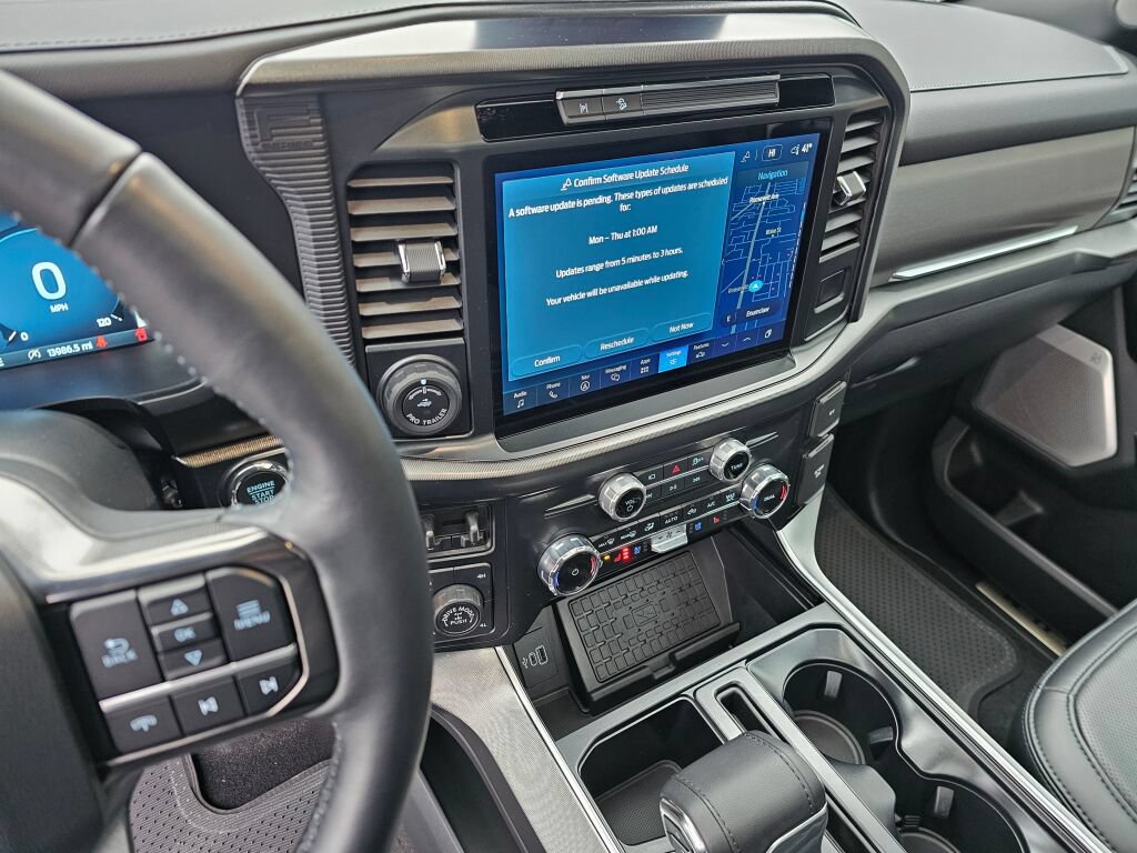 Certified 2025 Ford F150 Platinum w/ FX4 Off-Road Package AWD/4WD image 22