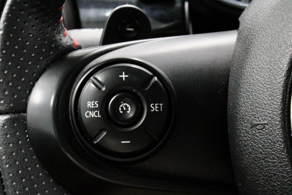 Used 2020 MINI Cooper S image 28