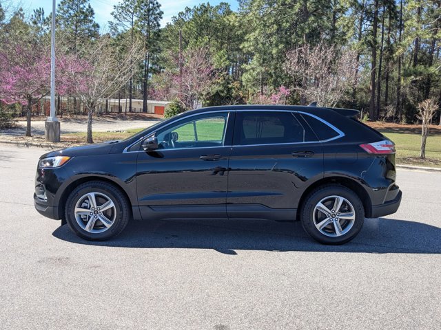Certified 2023 Ford Edge SEL w/ Convenience Package image 2