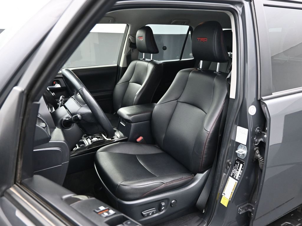 Used 2024 Toyota 4Runner TRD Off-Road Premium image 35