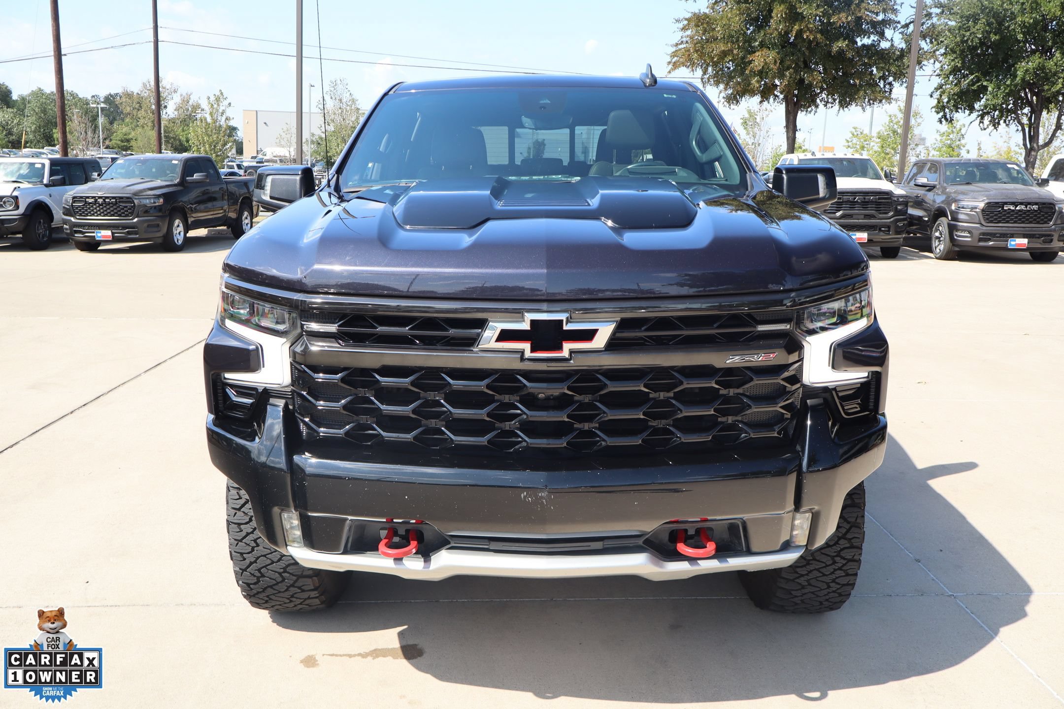 Used 2022 Chevrolet Silverado 1500 ZR2 w/ Technology Package AWD/4WD image 9