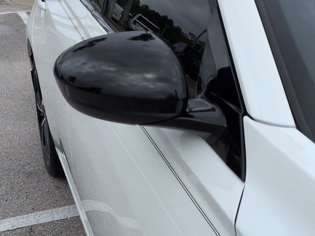 Used 2025 Nissan Altima 2.5 SR w/ SR Premium Package image 12