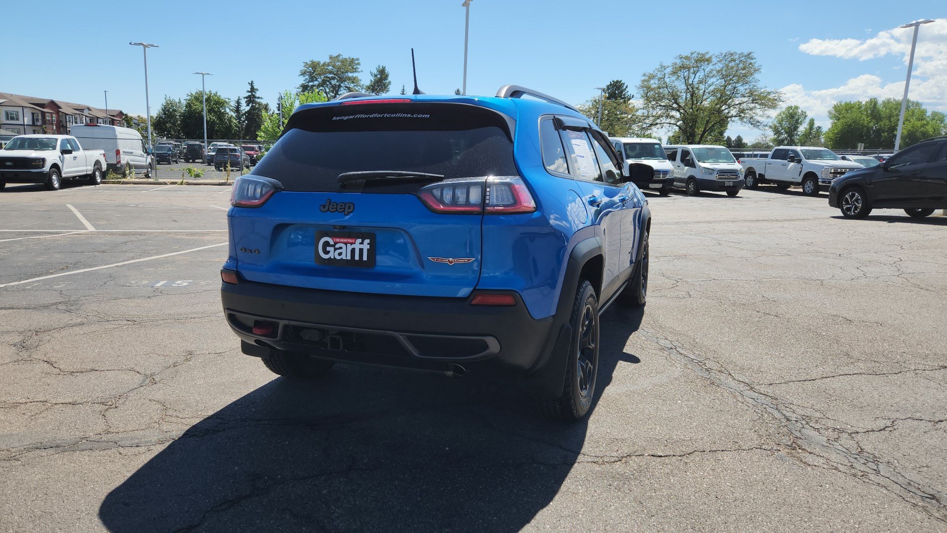 Used 2019 Jeep Cherokee Trailhawk AWD/4WD image 9