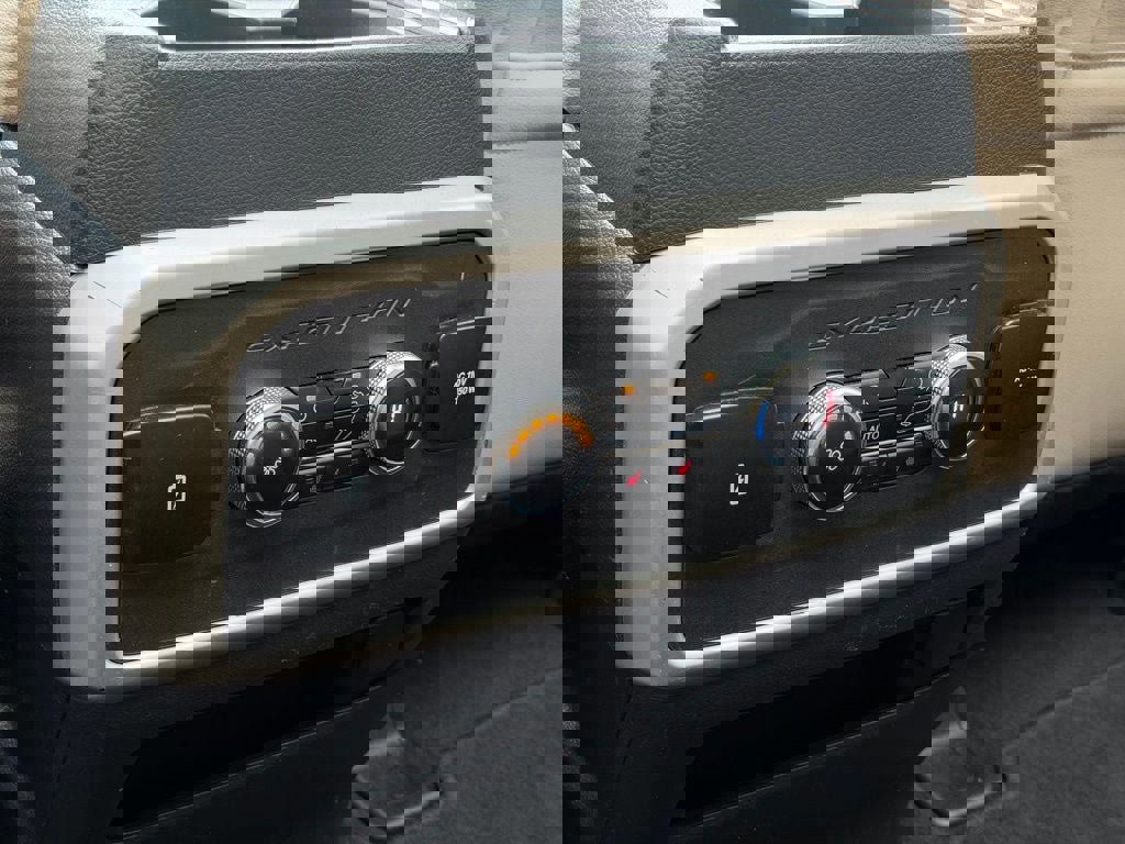 Certified 2024 Ford Expedition Max Limited image 26