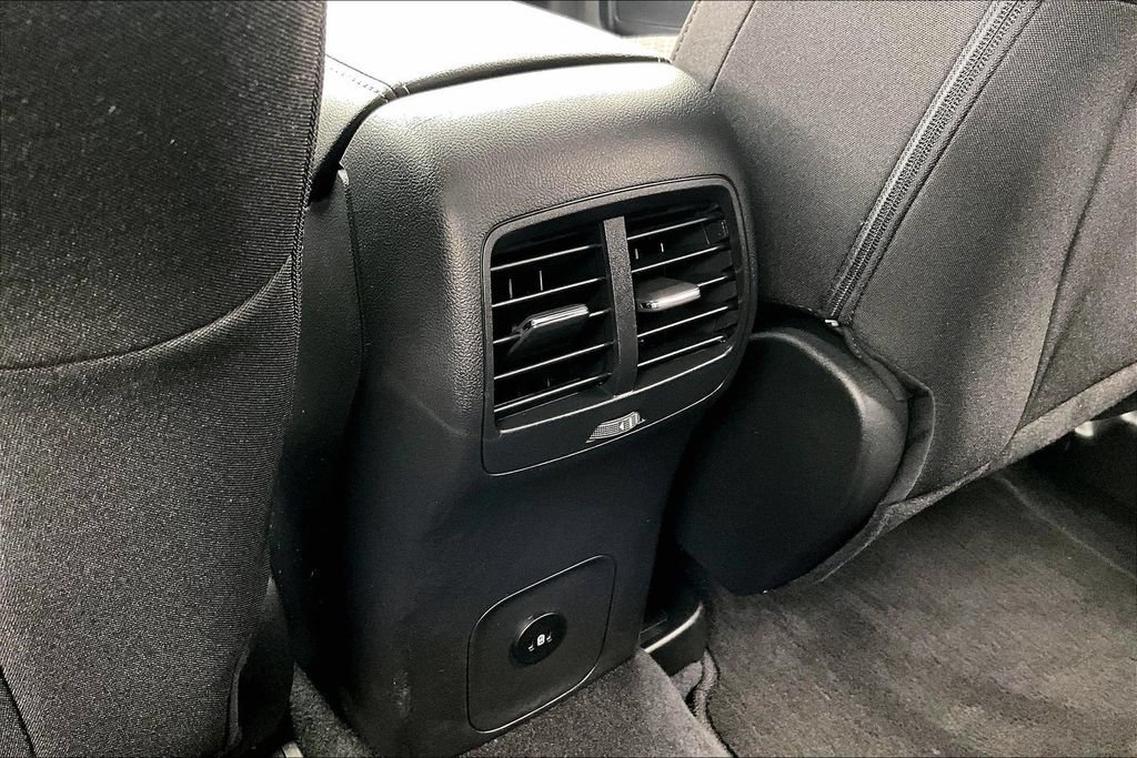Certified 2023 Ford Escape Active AWD/4WD image 33
