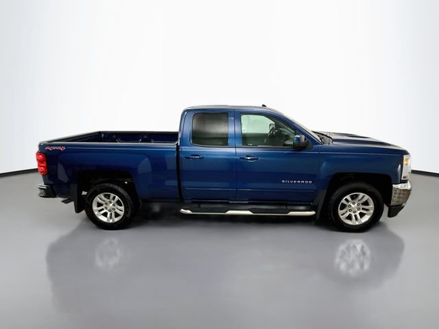 Used 2017 Chevrolet Silverado 1500 LT w/ All Star Edition AWD/4WD image 8