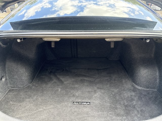 Used 2021 Nissan Altima 2.5 SR FWD image 5
