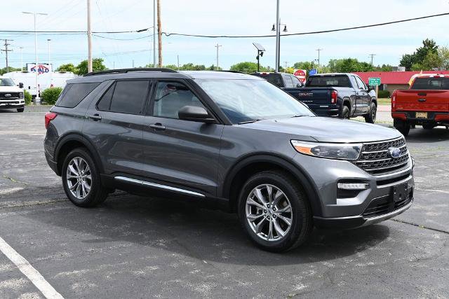 Certified 2023 Ford Explorer XLT w/ Equipment Group 202A AWD/4WD image 7