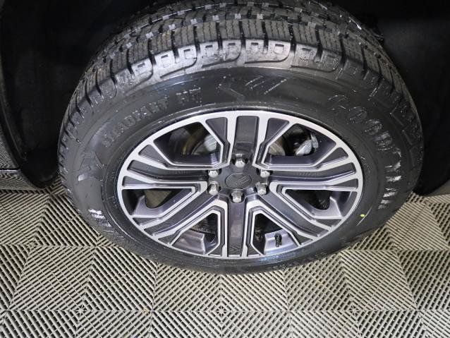 Used 2024 Jeep Wagoneer 4WD w/ Premium Group I image 31