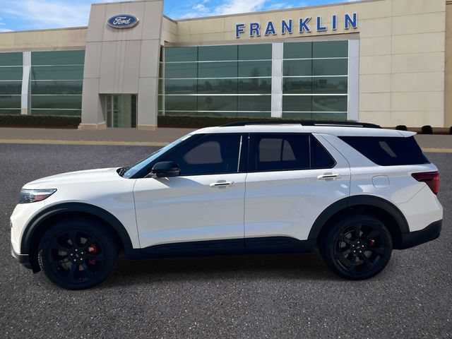 Certified 2023 Ford Explorer ST w/ Equipment Group 401A AWD/4WD image 4