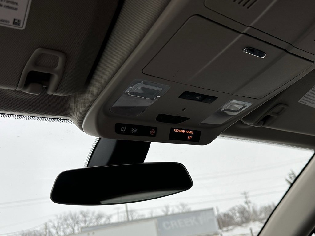 Used 2020 Buick Envision Essence image 31