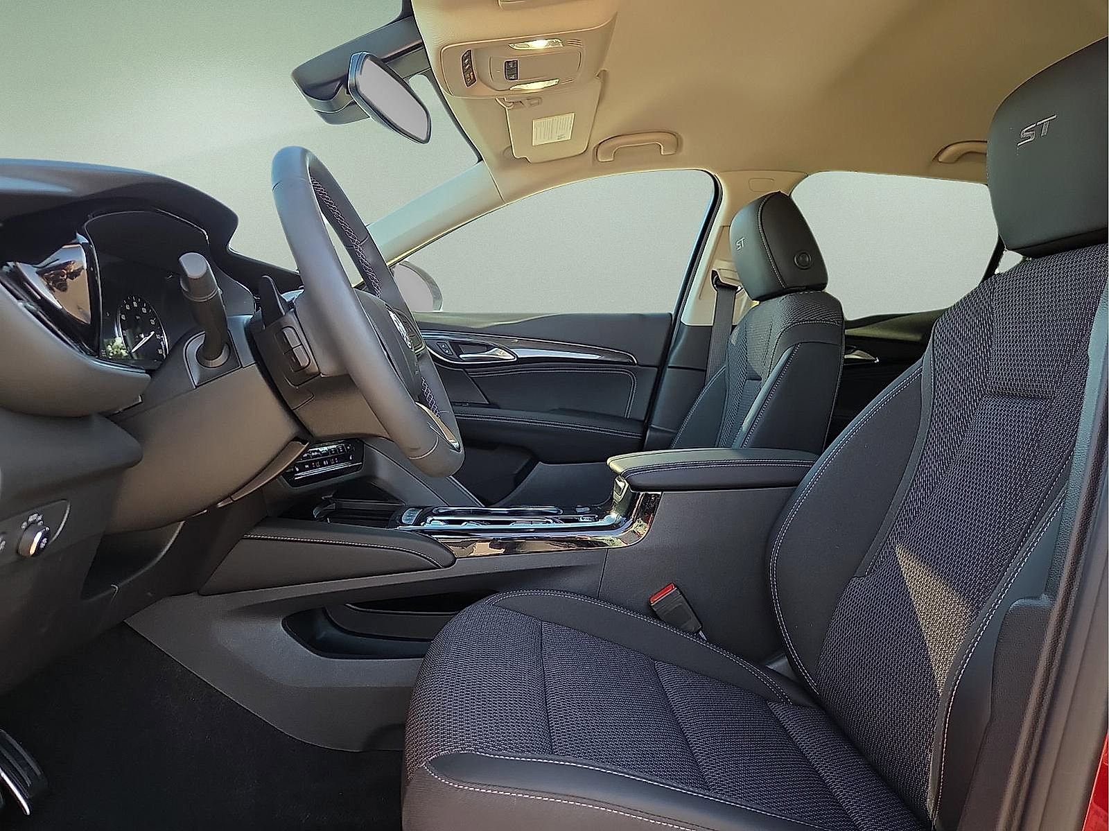 Used 2023 Buick Envision Preferred w/ Sport Touring Package AWD/4WD image 14