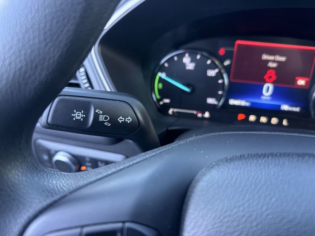 Certified 2022 Ford Escape SE image 17