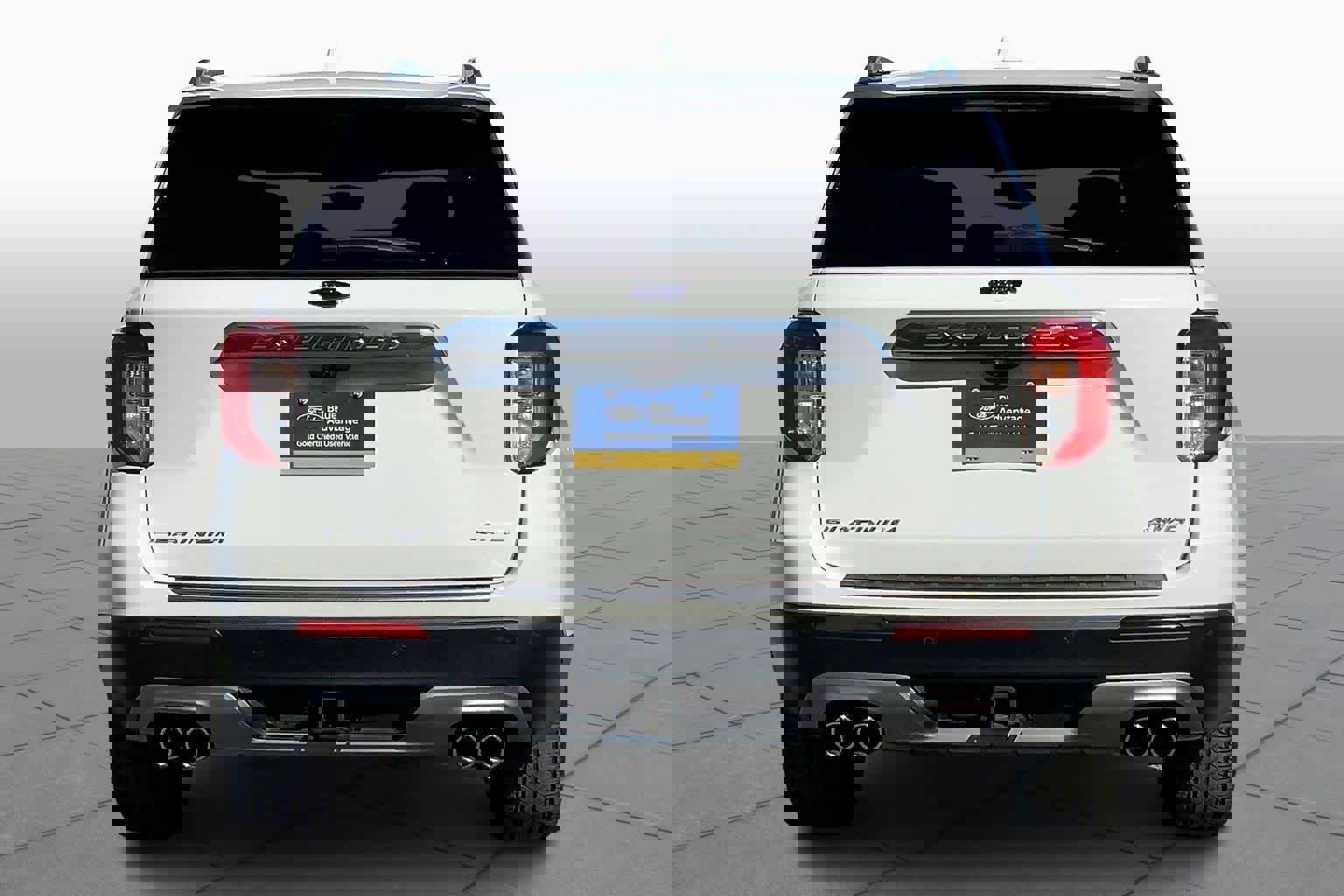 Certified 2021 Ford Explorer Platinum w/ Equipment Group 601A image 2