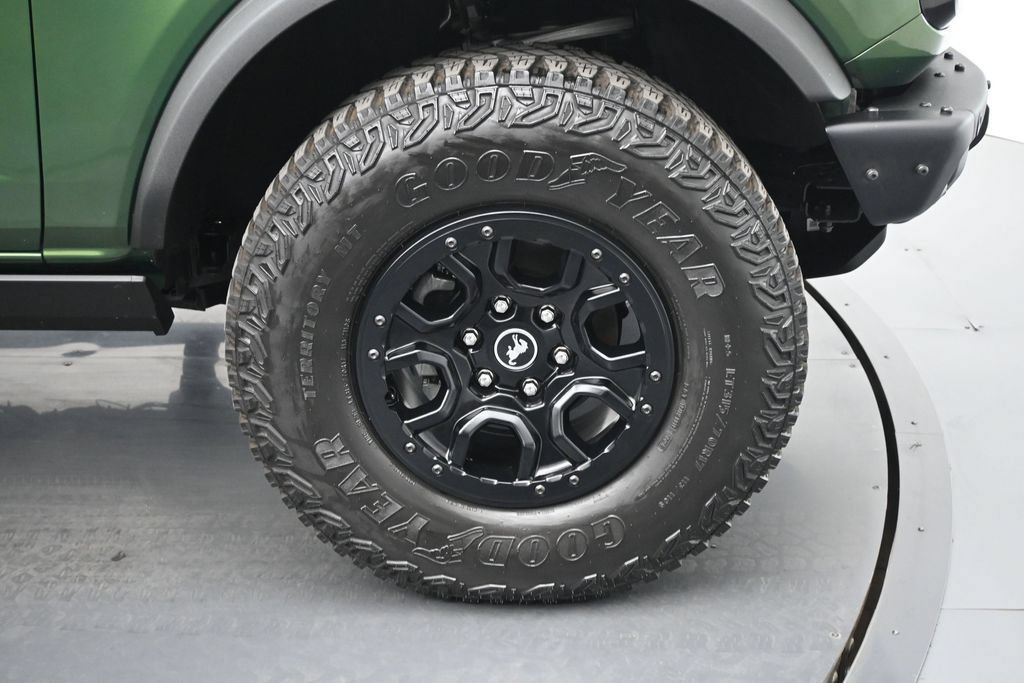 Certified 2024 Ford Bronco Wildtrak AWD/4WD image 25
