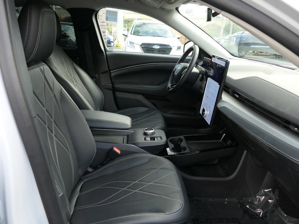 Certified 2023 Ford Mustang Mach-E Select RWD image 28