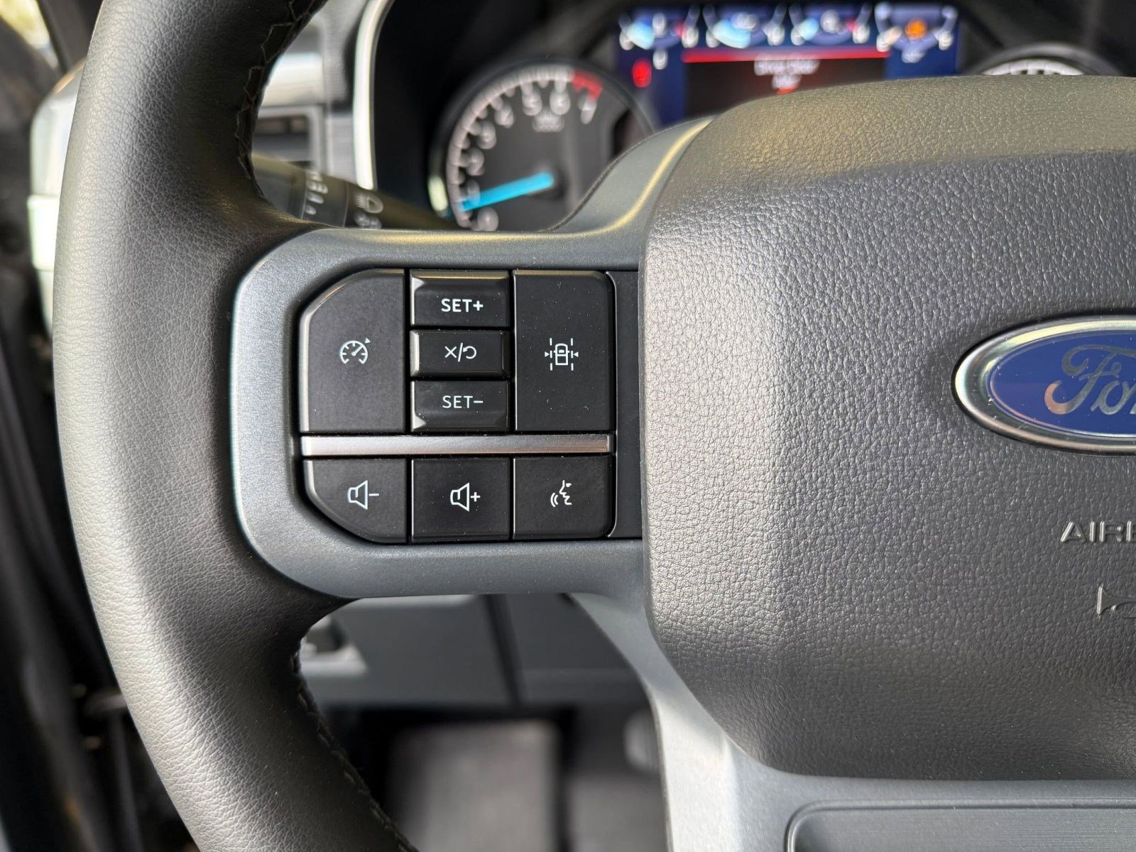 Certified 2023 Ford F150 XLT w/ Equipment Group 302A High image 18