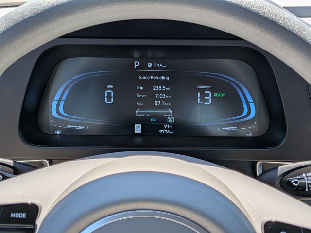 Used 2025 Hyundai Elantra Hybrid FWD image 20
