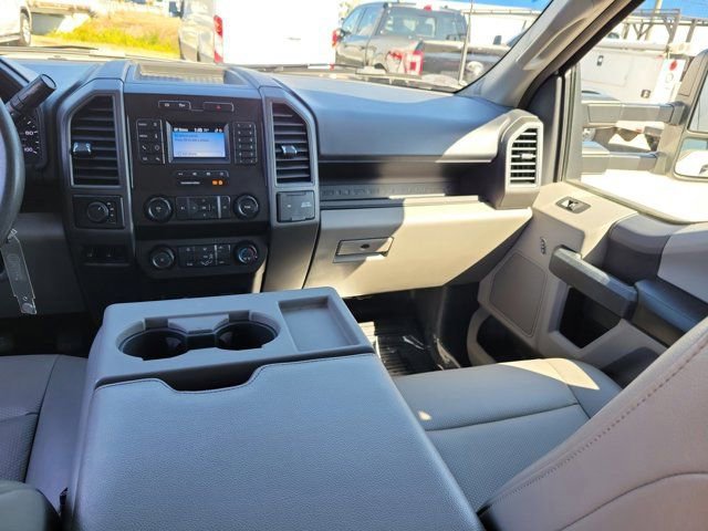Certified 2022 Ford F350 XL w/ Power Equipment Group image 22