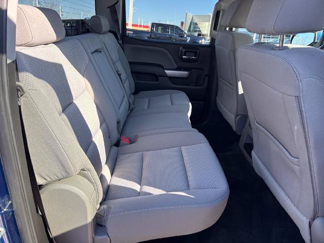 Used 2018 Chevrolet Silverado 1500 LT w/ All Star Edition AWD/4WD image 9