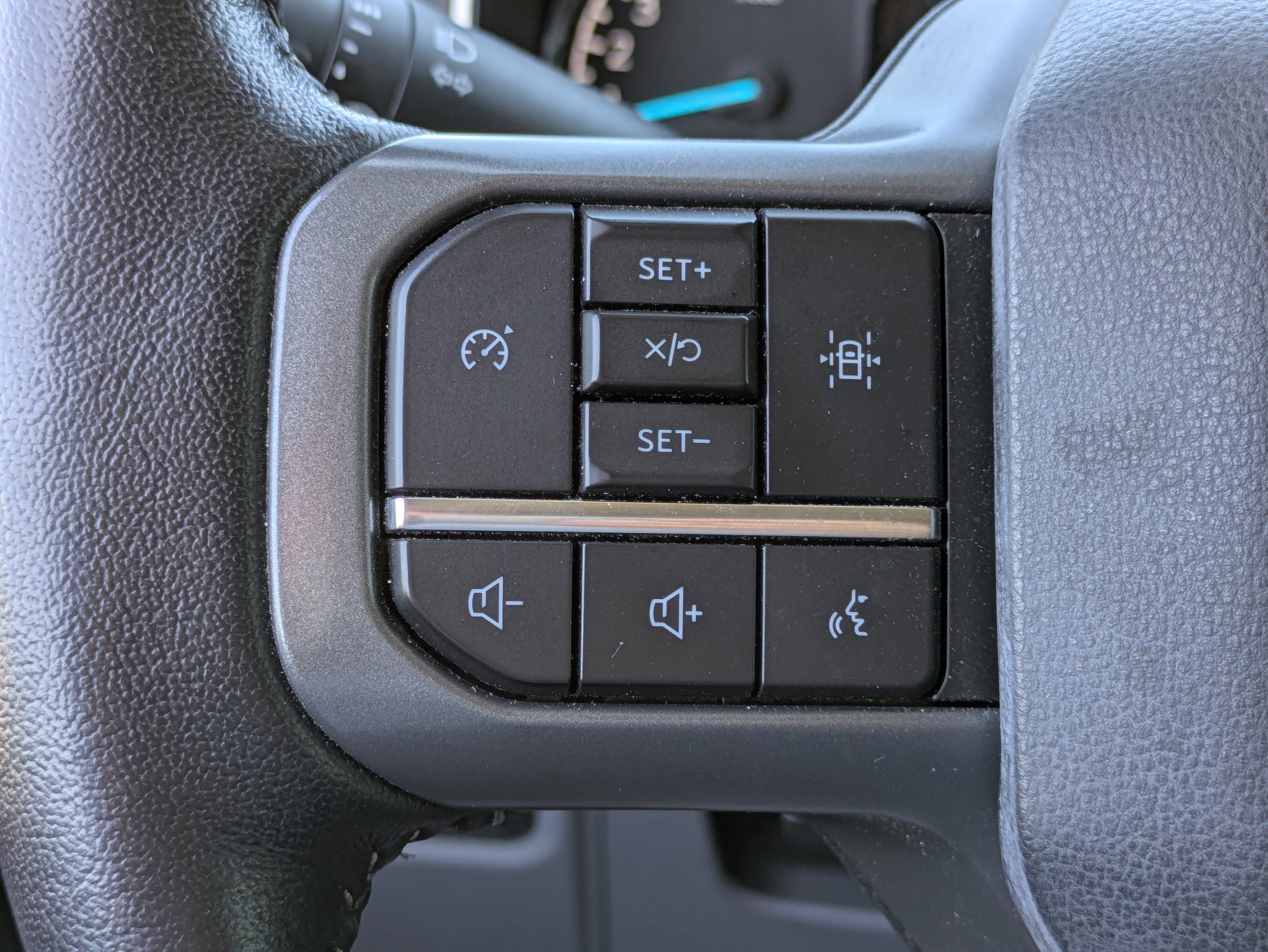 Certified 2022 Ford F150 XLT w/ Equipment Group 301A Mid image 23