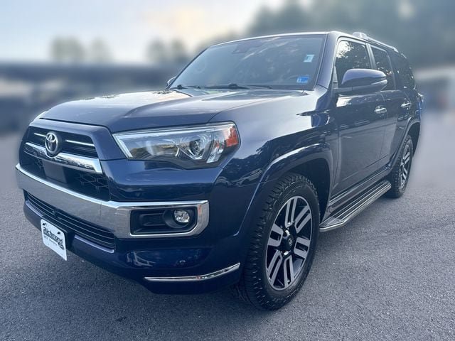 Used 2022 Toyota 4Runner Limited AWD/4WD image 4
