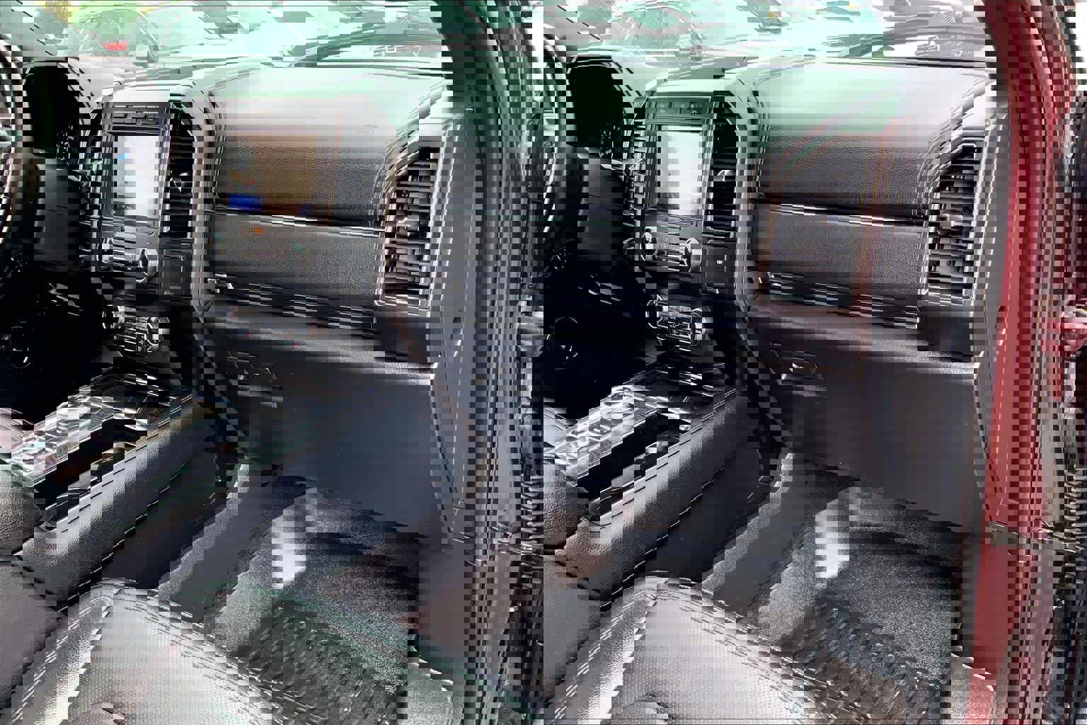 Certified 2021 Ford Expedition Max Limited AWD/4WD image 17