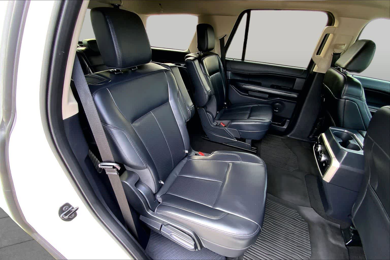 Certified 2024 Ford Expedition XLT RWD image 20