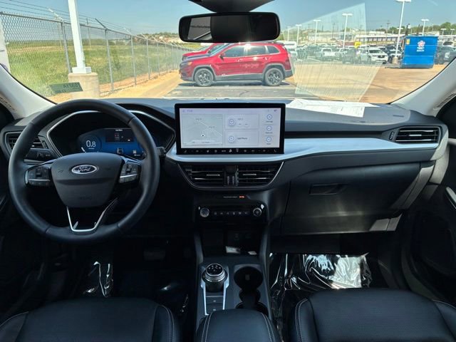 Certified 2023 Ford Escape Platinum AWD/4WD image 10