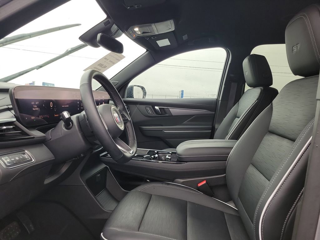 Used 2025 Buick Enclave Sport Touring w/ LPO, All-Weather Package FWD image 18