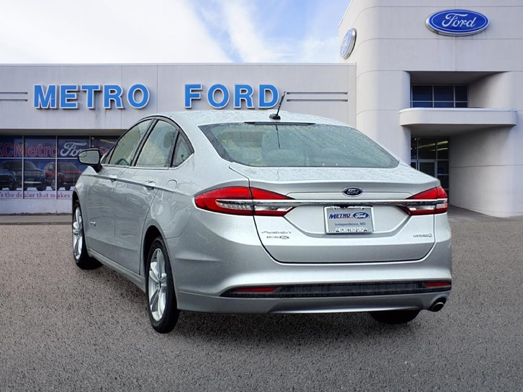 Certified 2018 Ford Fusion S FWD image 5