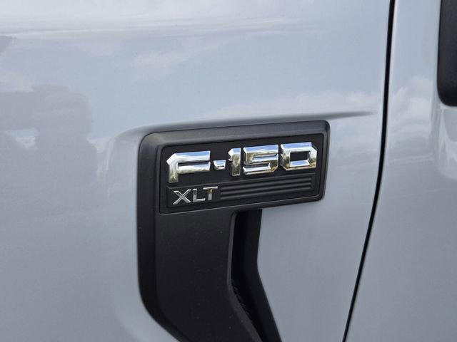 Certified 2022 Ford F150 XLT w/ Equipment Group 302A High image 9