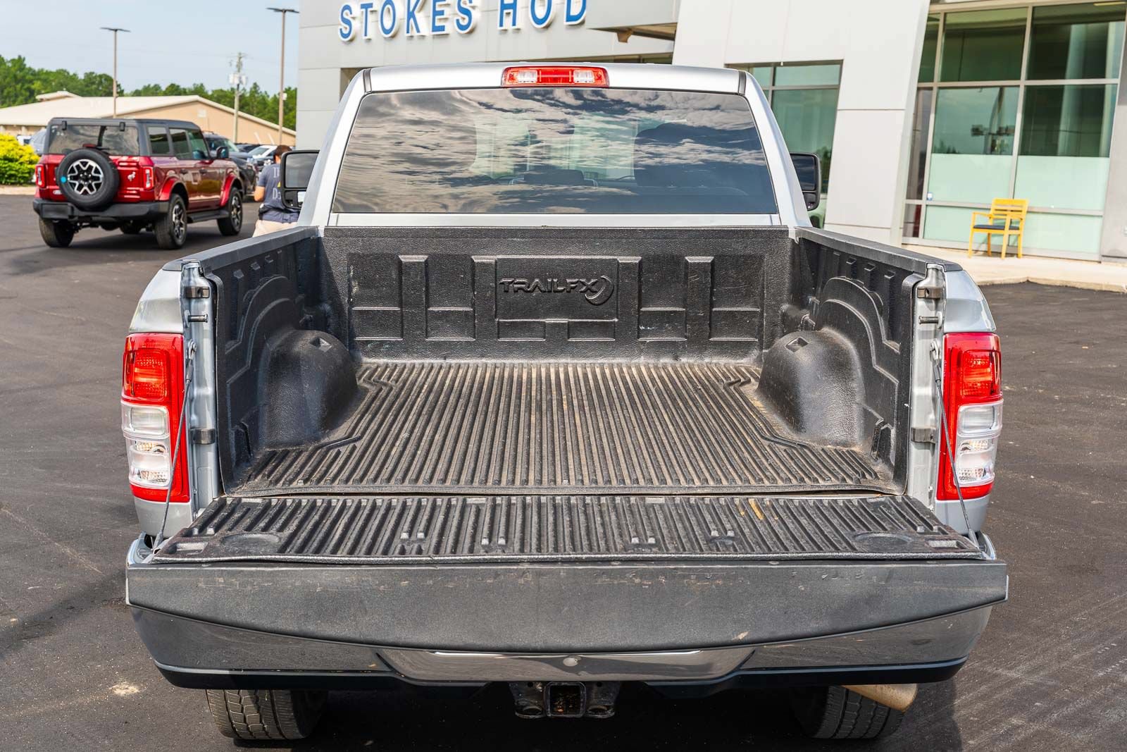 Used 2023 RAM 2500 Big Horn w/ Level 1 Equipment Group AWD/4WD image 16