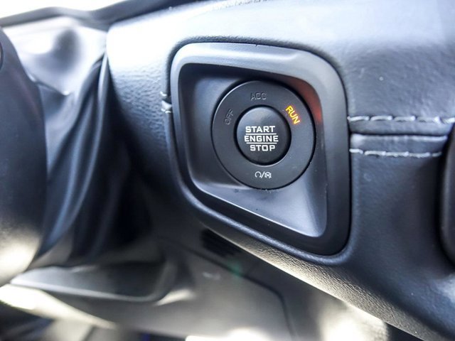 Used 2024 Jeep Wrangler Unlimited Sahara AWD/4WD image 16