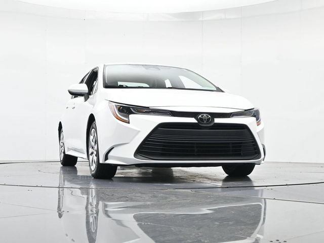 Used 2024 Toyota Corolla LE FWD image 35