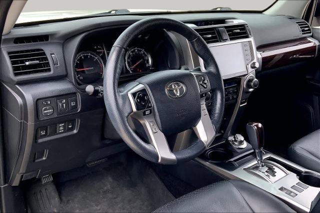 Used 2023 Toyota 4Runner Limited AWD/4WD image 18