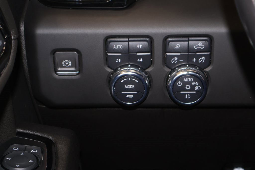 Used 2023 GMC Sierra 1500 AT4 w/ AT4 Preferred Package image 33