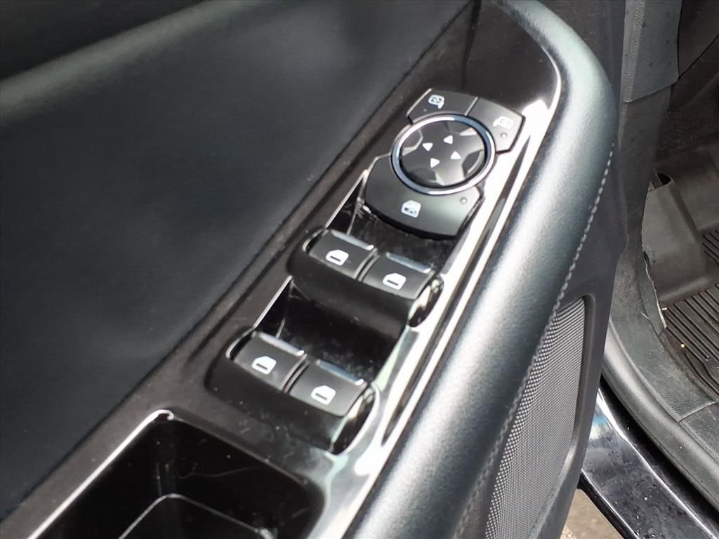 Certified 2020 Ford Edge SEL w/ Cold Weather Package image 12