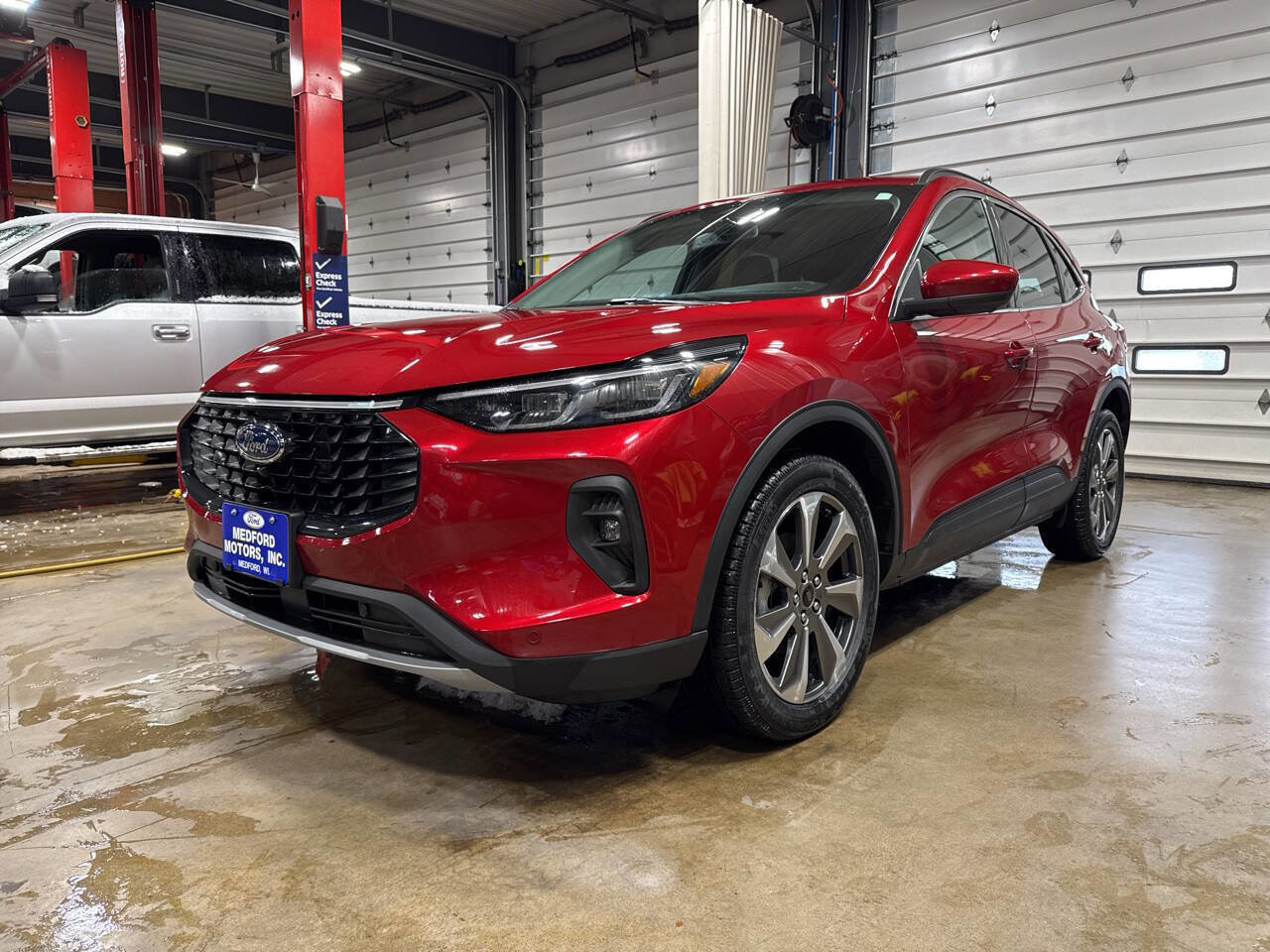 Certified 2024 Ford Escape Platinum image 14