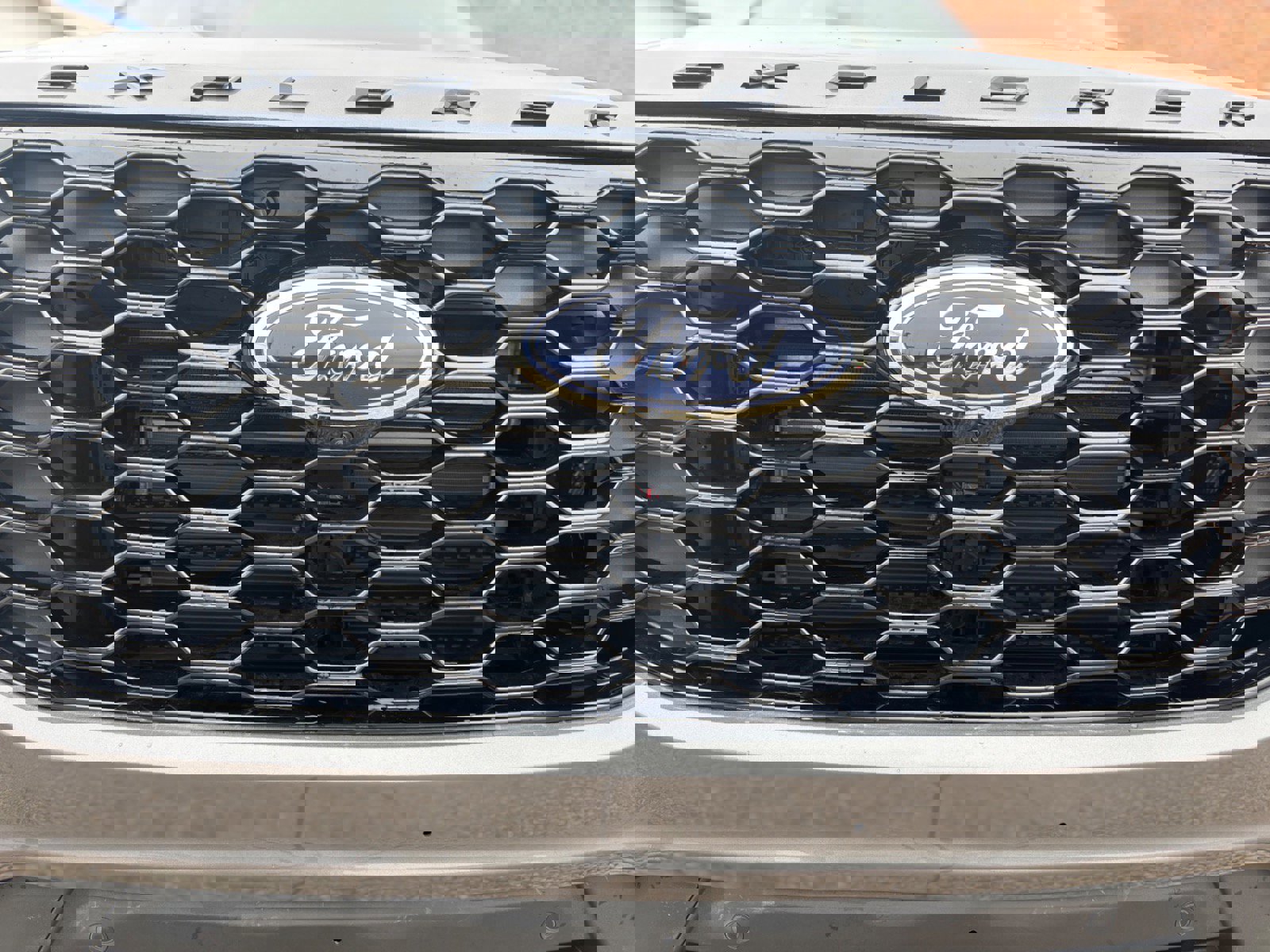 Certified 2025 Ford Explorer ST-Line image 12