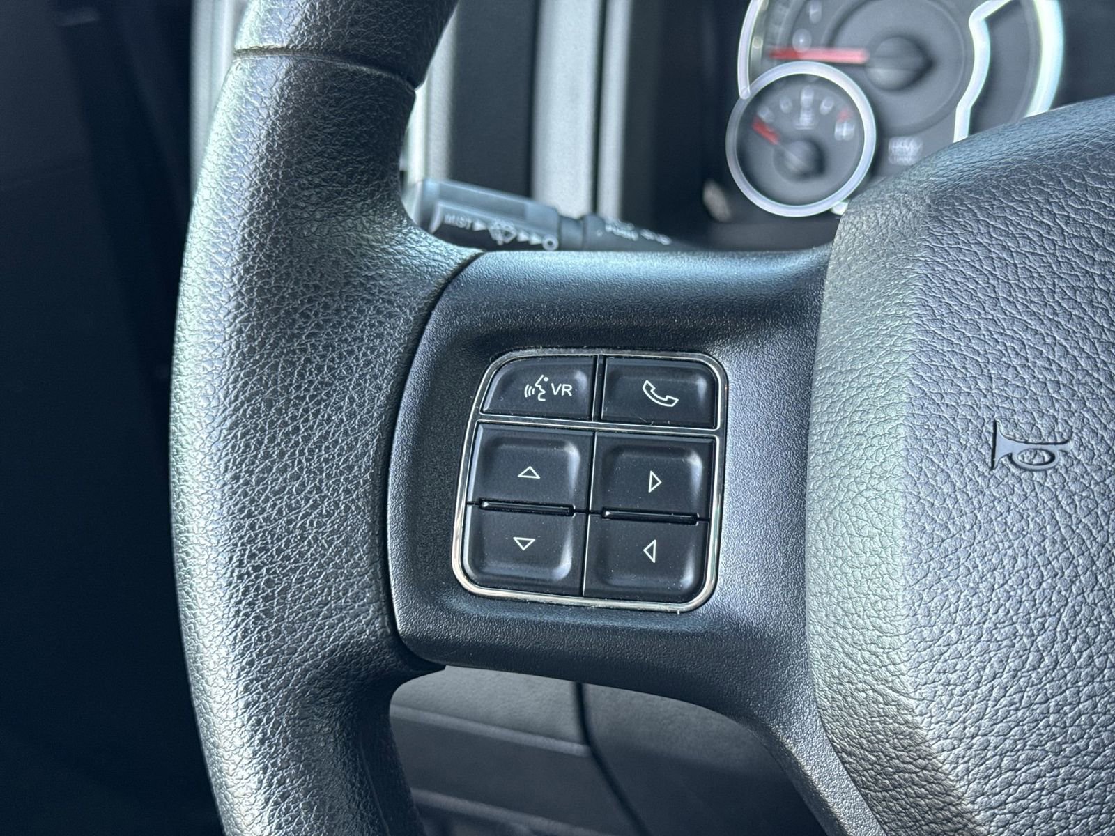 Used 2019 RAM 1500 Express w/ Wheel & Sound Group AWD/4WD image 24