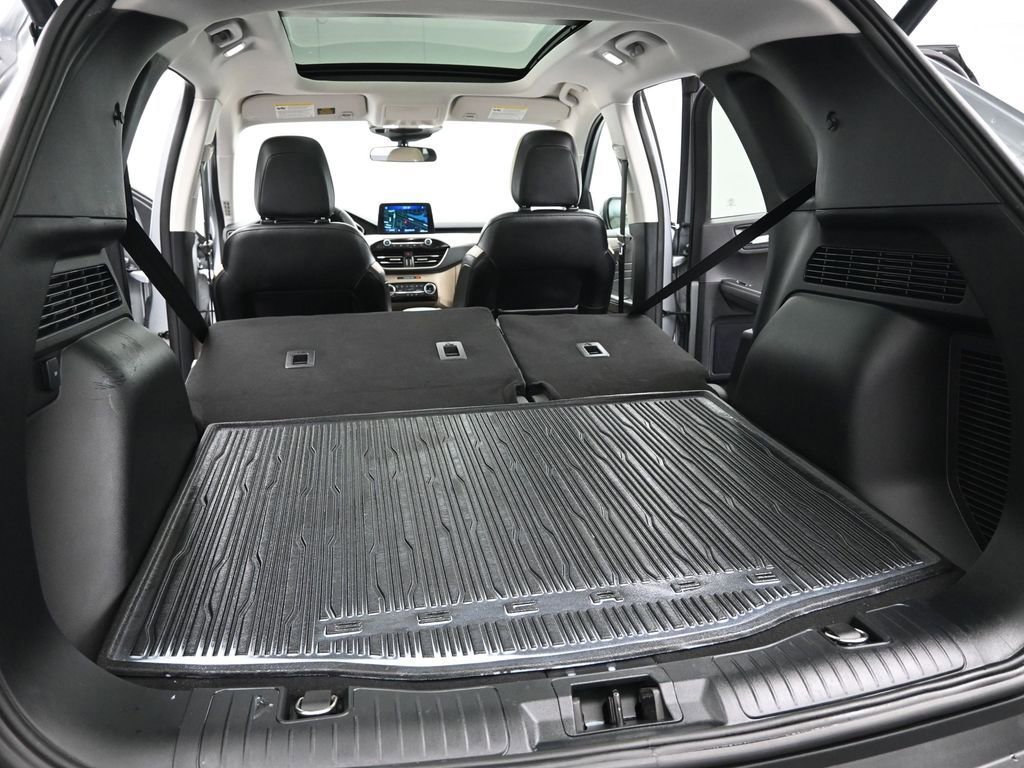 Certified 2022 Ford Escape SEL image 51