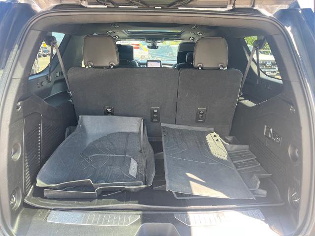 Used 2021 Chevrolet Suburban High Country w/ Premium Package image 6