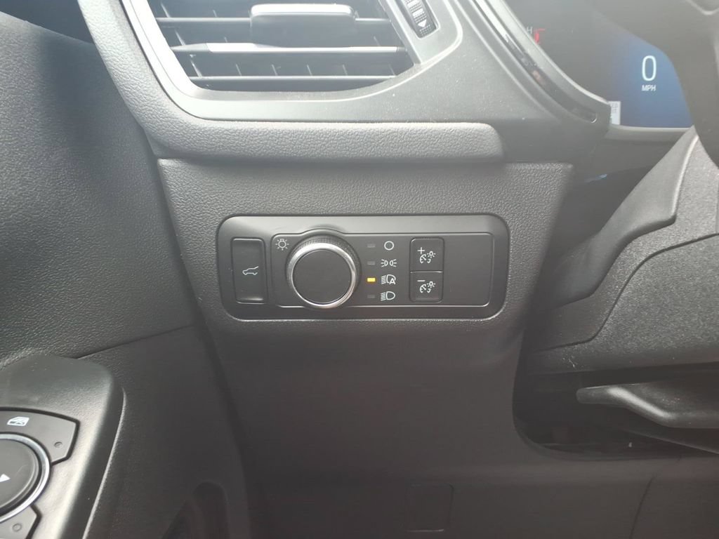 Certified 2024 Ford Escape ST-Line w/ Tech Pack #1 FWD image 16