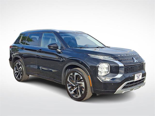 Used 2024 Mitsubishi Outlander SEL AWD/4WD image 1