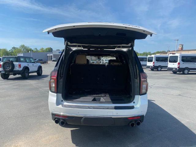 Used 2021 Chevrolet Tahoe Premier w/ Premium Package image 9