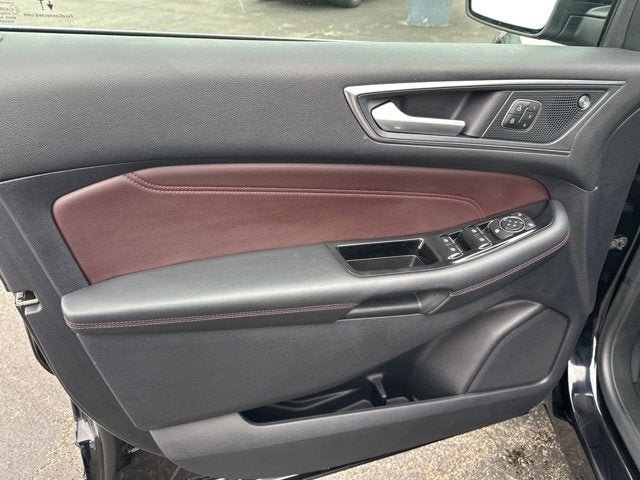 Certified 2020 Ford Edge Titanium w/ Equipment Group 301A AWD/4WD image 13