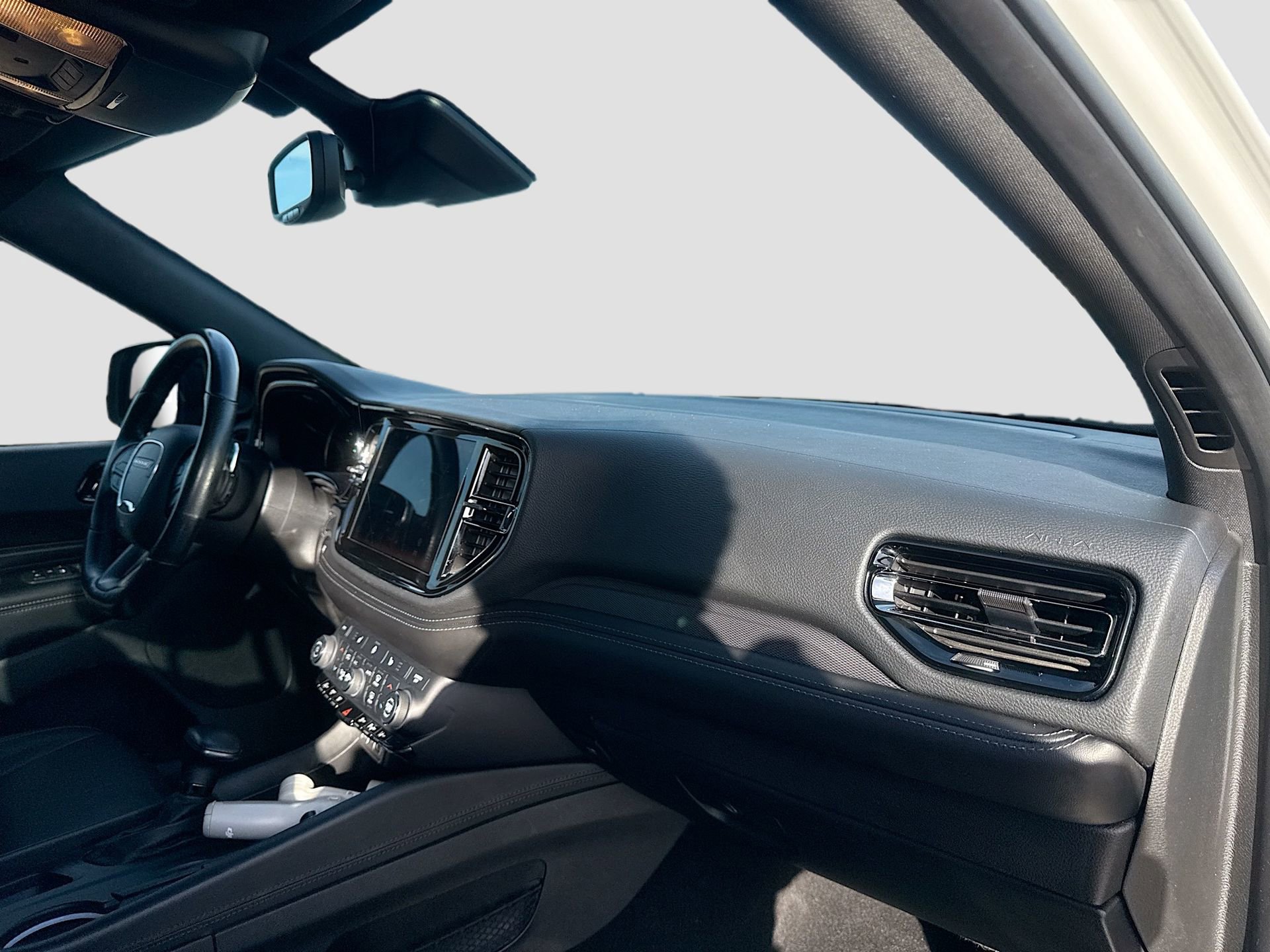 Used 2022 Dodge Durango GT image 35