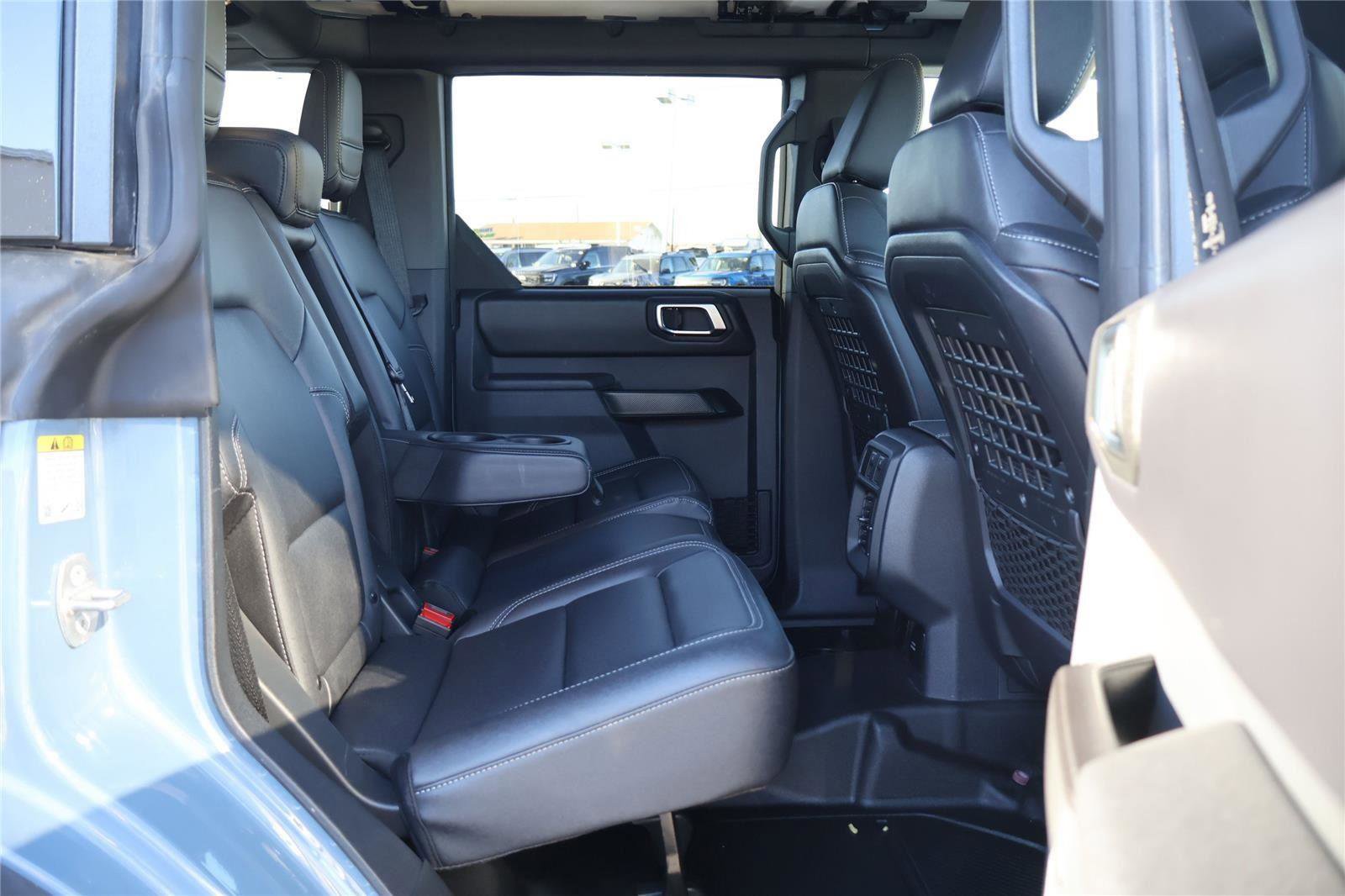 Certified 2025 Ford Bronco Badlands AWD/4WD image 34
